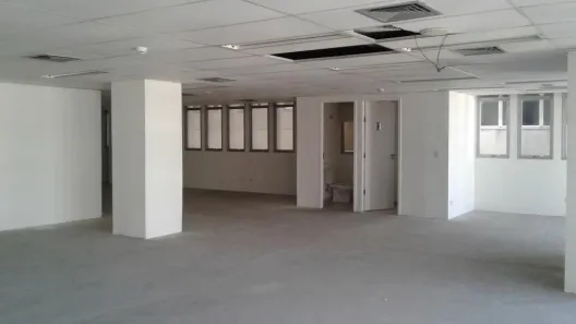 Sala Comercial para alugar, 300m² no Bela Vista, São Paulo