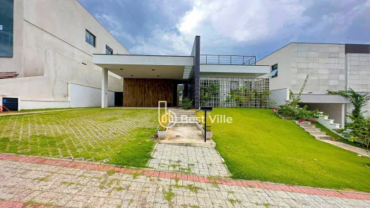 Casa de Condomínio com 3 Quartos para venda ou aluguel, 280m² no Tamboré, Santana de Parnaíba