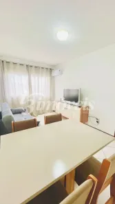 Apartamento com 2 Quartos para alugar, 70m² no Centro, Balneário Camboriú