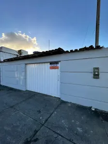 Casa com 3 Quartos para alugar, 100m² no Bela Vista, Teixeira de Freitas