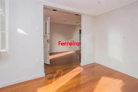 Imóvel Comercial para alugar, 250m² no Mont Serrat, Porto Alegre