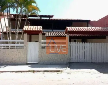 Casa com 3 Quartos à venda, 241m² no Piratininga, Niterói