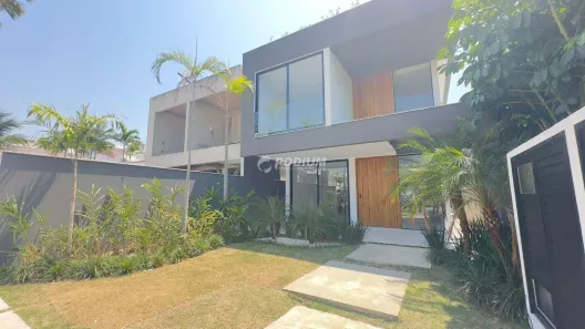 Casa de Condomínio com 4 Quartos à venda, 300m² no Barra da Tijuca, Rio de Janeiro