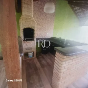 Casa com 3 Quartos à venda, 180m² no Igapó, Londrina