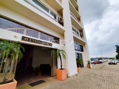 Sala Comercial para alugar, 73m² no Vila Marina, São Carlos