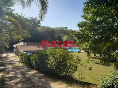 com 5 Quartos à venda, 330m² no Jardim Santa Hermínia, São José dos Campos