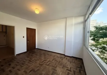 Apartamento com 2 Quartos à venda, 72m² no Centro, Florianópolis