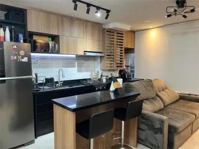 Apartamento com 2 Quartos à venda, 42m² no Parque Industrial Tomas Edson, São Paulo