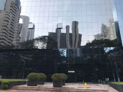 Sala Comercial para venda ou aluguel, 258m² no Cidade Monções, São Paulo