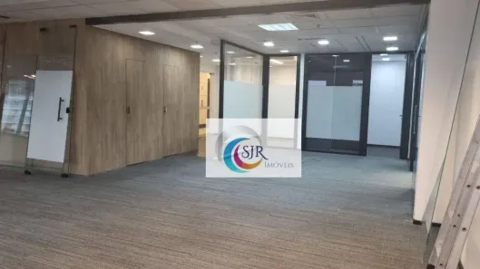 Sala Comercial para alugar, 229m² no Indianópolis, São Paulo