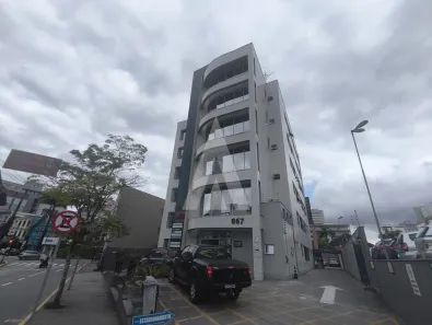 Sala Comercial para alugar, 100m² no América, Joinville