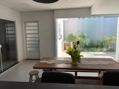 Casa com 3 Quartos à venda, 230m² no Vila Menuzzo, Sumaré