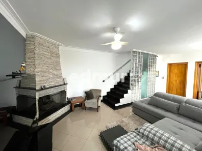 Sobrado com 3 Quartos à venda, 201m² no Parque das Nações, Santo André