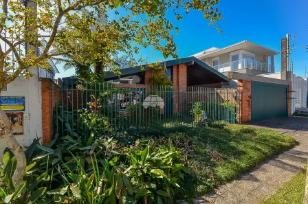 Casa com 6 Quartos à venda, 246m² no Jardim Social, Curitiba
