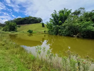 Fazenda/Sítio com 6 Quartos à venda, 500m² no , Cachoeiras de Macacu