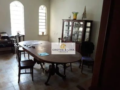 Casa com 3 Quartos à venda, 140m² no Centro, Taubaté