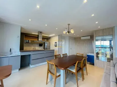 Apartamento com 3 Quartos para alugar, 122m² no Centro, Joinville