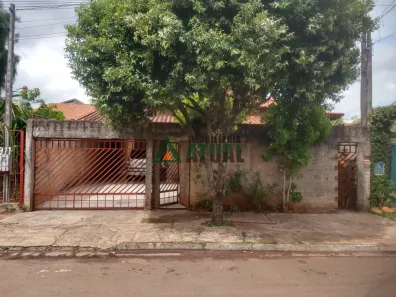 Casa com 4 Quartos à venda, 260m² no Tarobá, Londrina