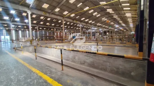 Galpão/Depósito/Armazém para alugar, 12500m² no Estância Dlaville, Londrina
