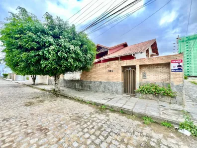 Casa com 4 Quartos à venda, 174m² no Sandra Cavalcante, Campina Grande