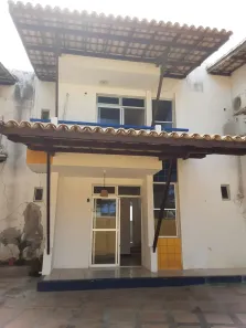 Casa com 3 Quartos para alugar, 90m² no Stella Maris, Salvador