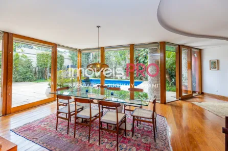 Sobrado com 4 Quartos à venda, 546m² no Jardim Luzitânia, São Paulo
