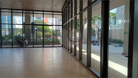 Sala Comercial para alugar, 600m² no Pinheiros, São Paulo