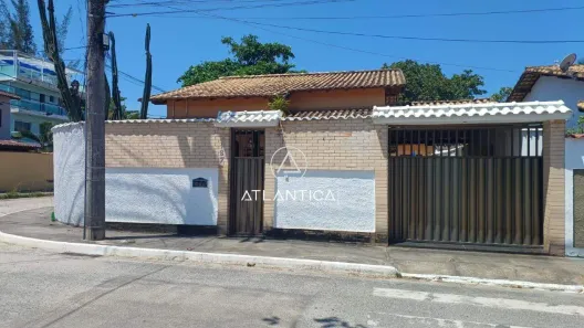 Casa com 3 Quartos à venda, 244m² no Jardim Bela Vista, Rio das Ostras