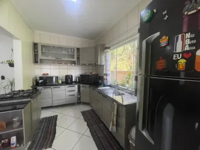 Apartamento com 2 Quartos para alugar, 73m² no Vila Lenzi, Jaraguá do Sul