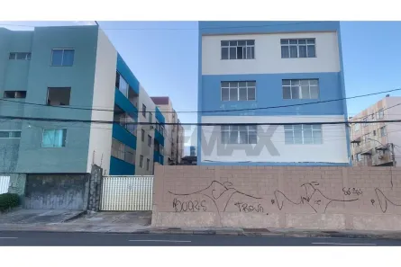Apartamento com 2 Quartos para alugar, 75m² no Amaralina, Salvador
