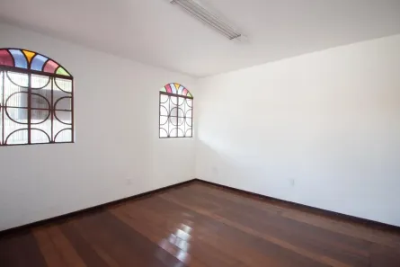 Casa com 4 Quartos à venda, 360m² no Santa Branca, Belo Horizonte