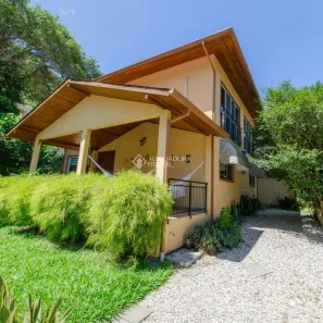 Casa com 2 Quartos à venda, 227m² no Sambaqui, Florianópolis