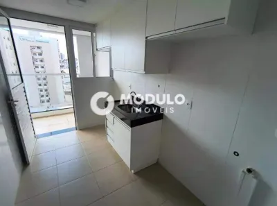 Apartamento com 2 Quartos para alugar, 104m² no Patrimônio, Uberlândia