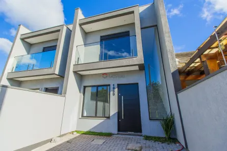 Sobrado com 3 Quartos à venda, 101m² no Igara, Canoas