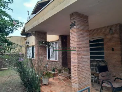 Casa com 3 Quartos à venda, 242m² no Jardim Paulista, Cravinhos