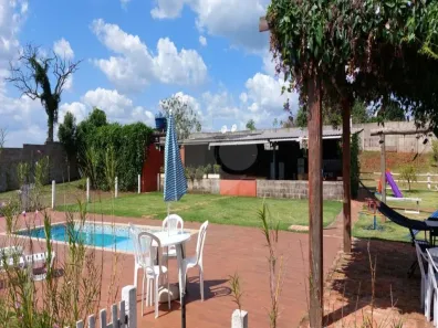 Fazenda/Sítio com 4 Quartos à venda, 3000m² no , Brodowski
