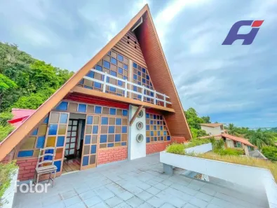 Casa com 4 Quartos à venda, 400m² no Centro de Vila Velha, Vila Velha