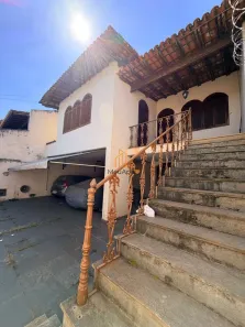 Casa com 4 Quartos à venda, 253m² no Caiçara-Adelaide, Belo Horizonte