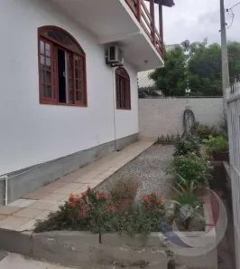 Casa com 4 Quartos à venda, 200m² no Capoeiras, Florianópolis