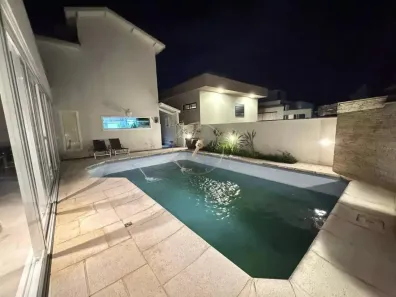 Sobrado com 4 Quartos à venda, 300m² no Aruã, Mogi das Cruzes