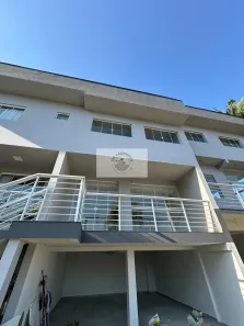 Casa de Condomínio com 3 Quartos à venda, 193m² no Glória, Joinville