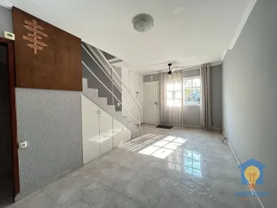 Casa com 2 Quartos à venda, 87m² no Jardim Guerreiro, Cotia