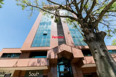 Sala Comercial à venda, 103m² no Auxiliadora, Porto Alegre