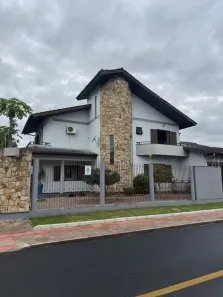 Casa com 4 Quartos à venda, 285m² no Michel, Criciúma