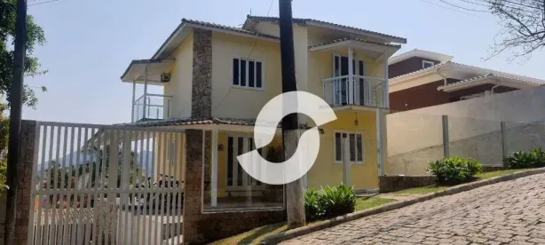 Casa de Condomínio com 2 Quartos à venda, 177m² no Flamengo, Maricá