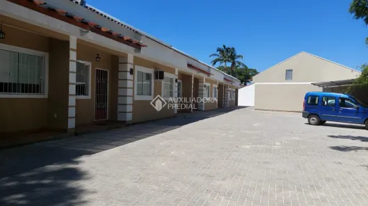 Casa com 2 Quartos à venda, 83m² no Harmonia, Canoas