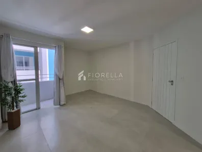 Apartamento com 2 Quartos à venda, 60m² no Barreiros, São José