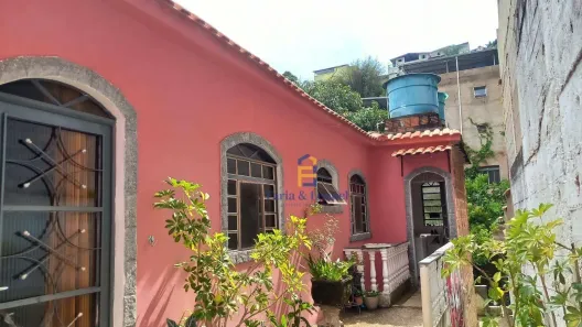 Casa com 3 Quartos à venda, 140m² no Nossa Senhora das Graças, Juiz de Fora
