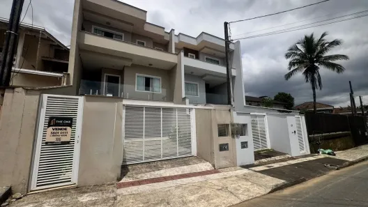 Sobrado com 3 Quartos à venda, 199m² no Bom Retiro, Joinville