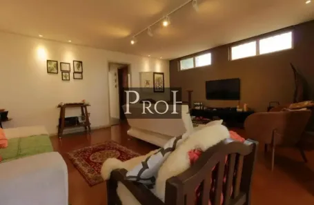Casa com 3 Quartos à venda, 310m² no Vila Bastos, Santo André